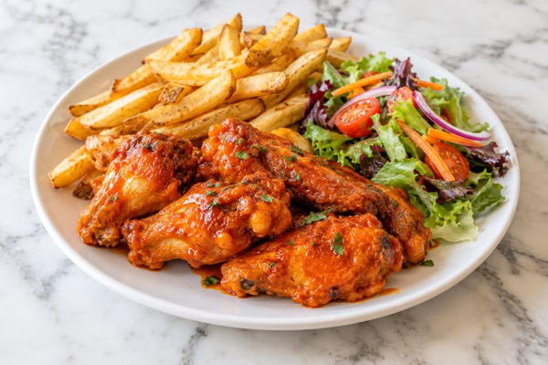 Buffalo Wings Dinner